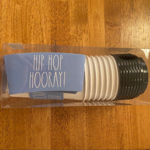 Rae Dunn Easter HIP HOP HOORAY! Set of 8 Disposable Cups, Lids & Sleeves NEW! - Picture 2 of 5